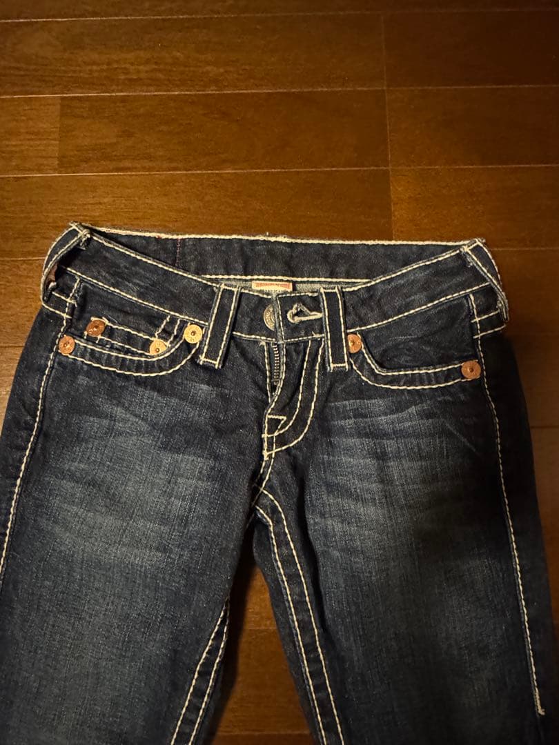 True Religion フレアパンツ ダークブルー トゥルーレリジョン JOEY BIG T フレア パンツ ストーンボタン 25