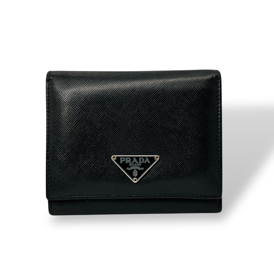 もち様　プラダ　三つ折り財布　コンパクトウォレット　三角ロゴ　サフィアーノレザー 楽天市場】PRADA プラダ 小銭入れ付き3つ折り財布三角ロゴプレート