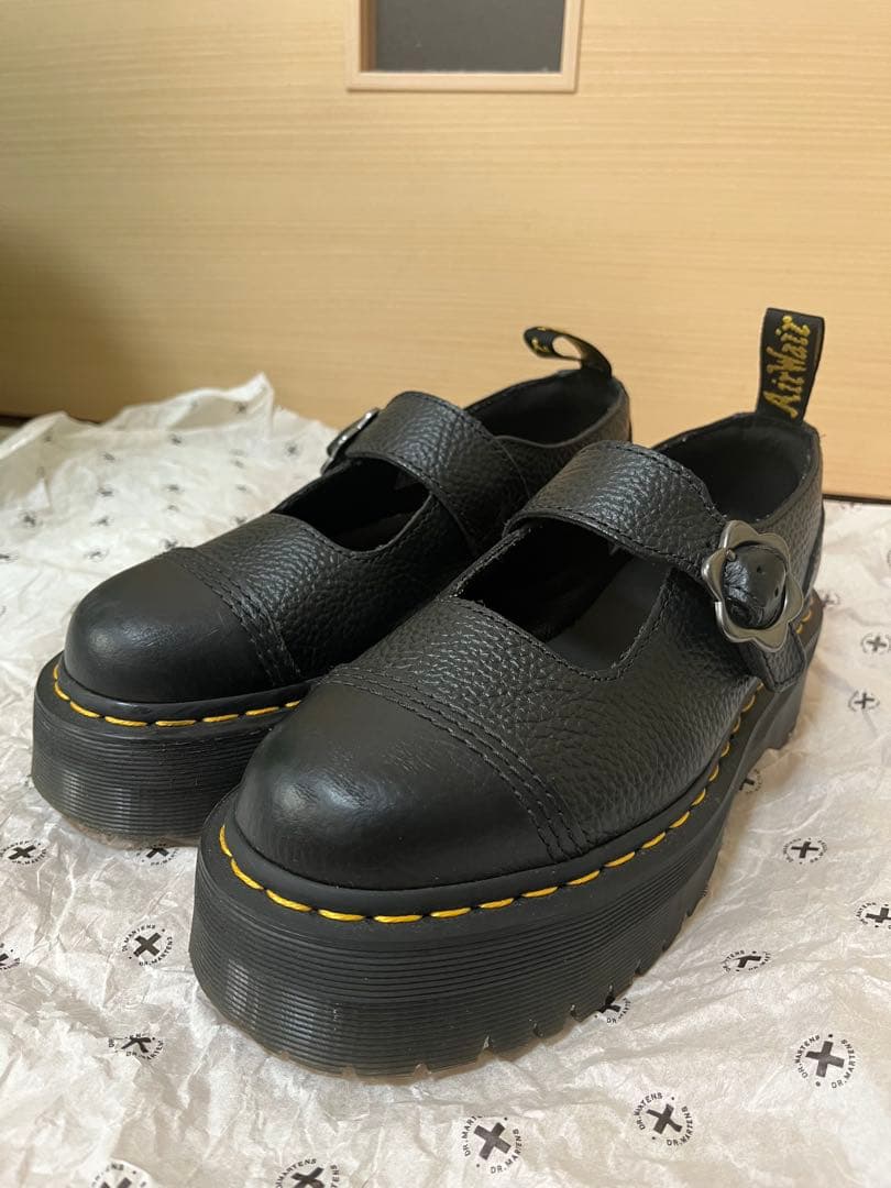Dr.Martens】メリージェーン ADDINA QUAD FLOWER - メルカリ