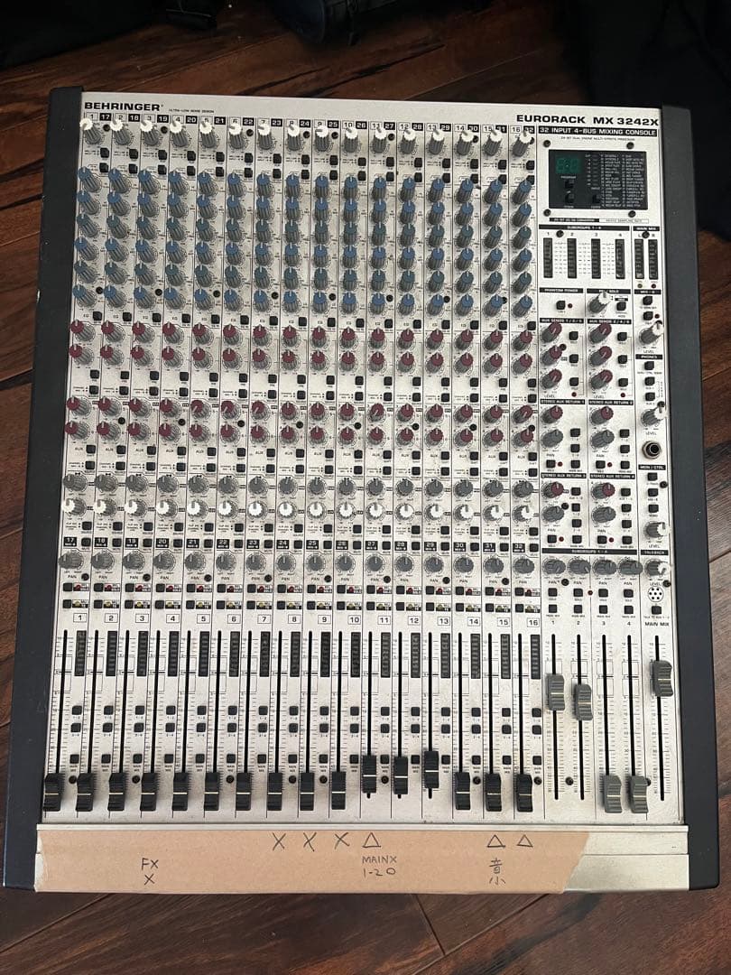 BEHRINGER EURORACK MX3242X ミキサー通電確認 - メルカリ