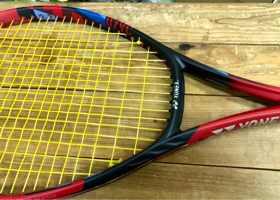 YONEX VCORE 100 G1 ＋ PTGF黒 - メルカリ
