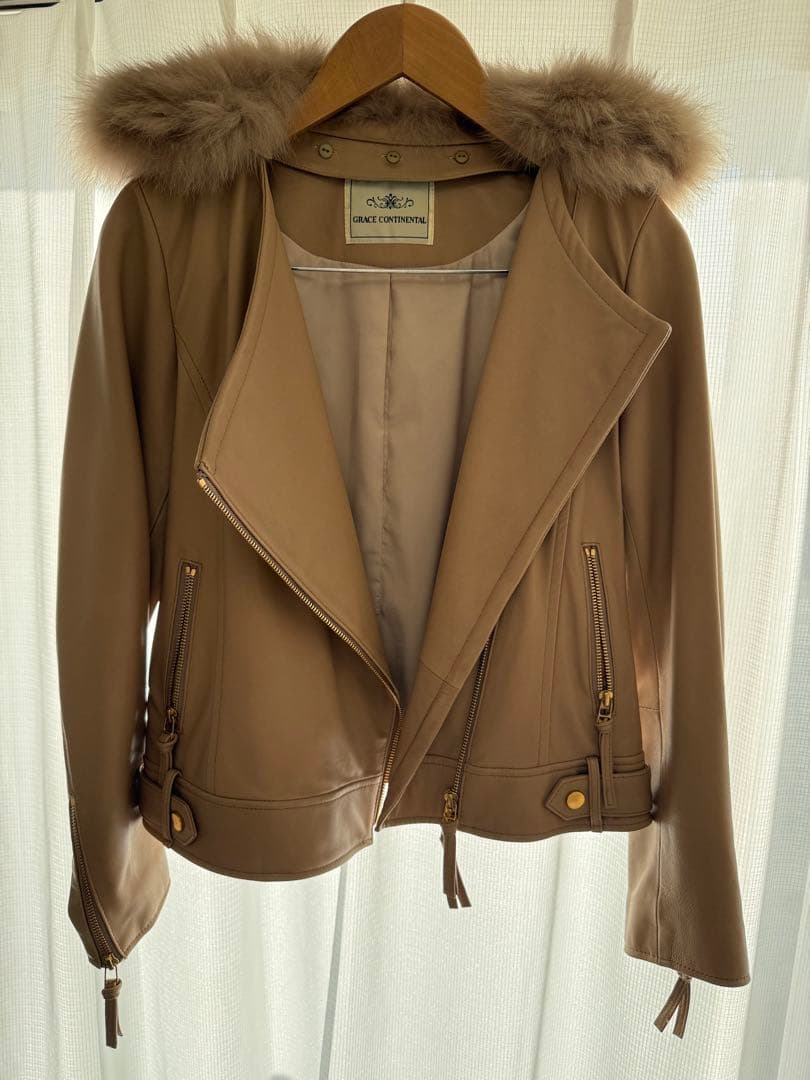 grace continental ベージュレザーライダースジャケット - メルカリ