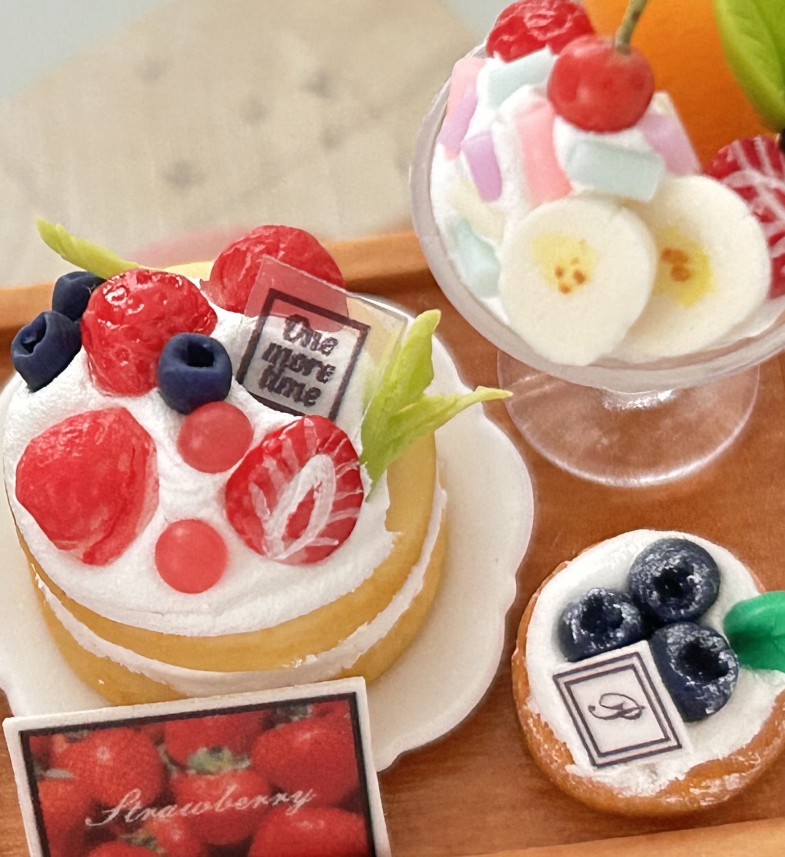 ミニチュア＊イチゴケーキとパフェのスイーツセット - Na-yo✳︎shop