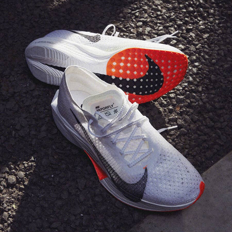Nikeからヴェイパーフライ 3 レースシューズが登場.オンラインストア