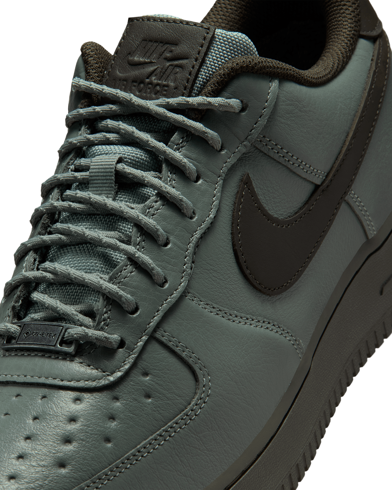 NIKE公式】エア フォース 1 GTX Vibram 'Clay Green (HV5953-300/AIR