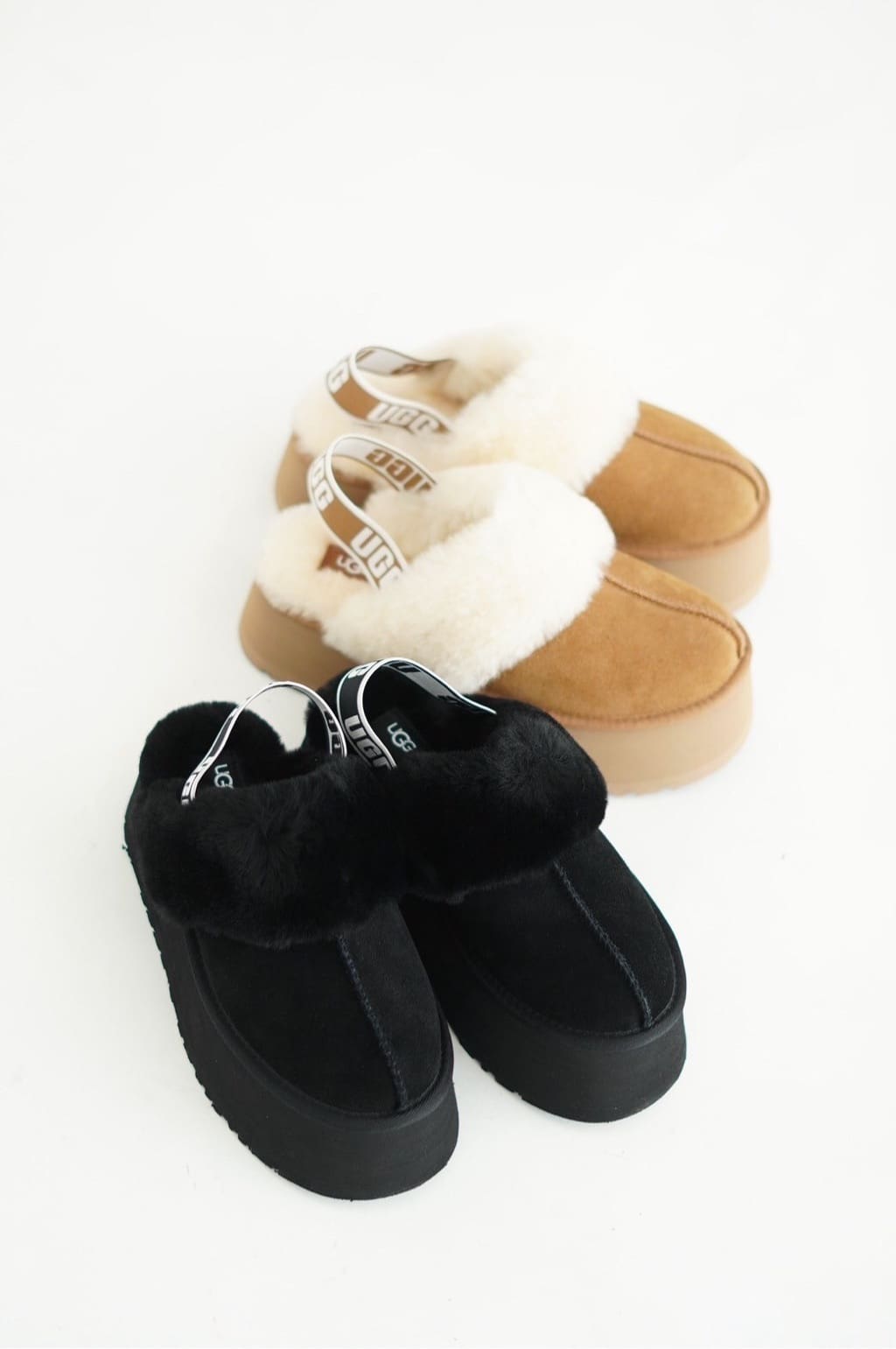 2025年最新【UGG/アグ】厚底サンダル『Funkette/ファンケット』の