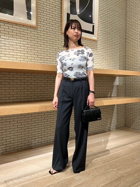 ハイツイストギャバジン タックパンツ｜トゥモローランド 公式通販