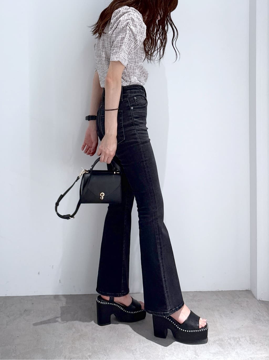 AZUL BY MOUSSY（アズールバイマウジー）公式通販サイト