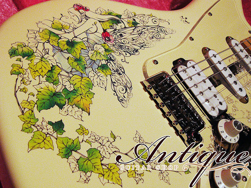 FERNANDES SID/Shinji Signature DECADE CUSTOM “LESHY” Vintage White