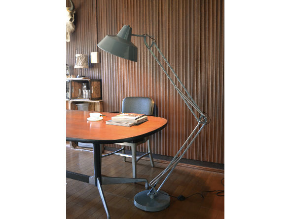 HERMOSA MARTTI FLOOR LAMP / ハモサ マルティ フロアランプ