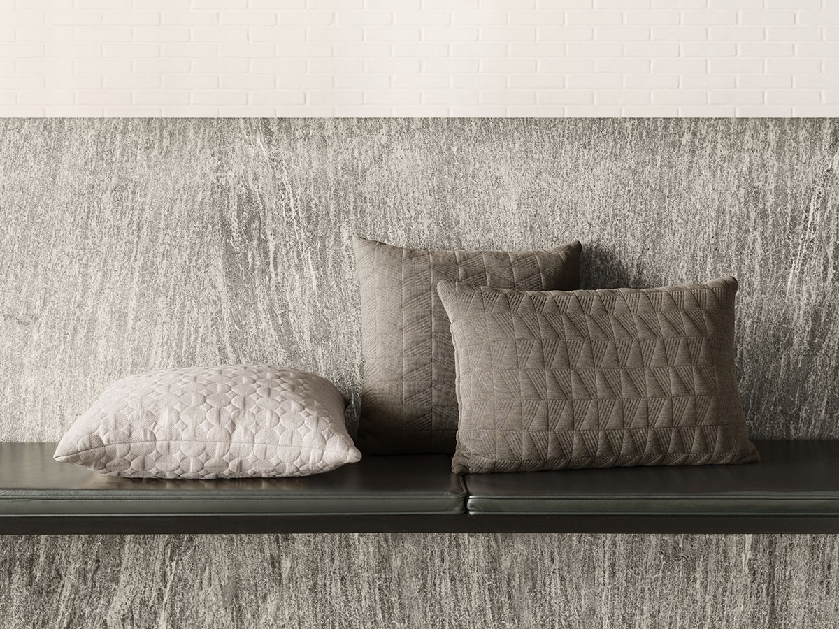 FRITZ HANSEN CUSHION ARNE JACOBSEN TRAPEZ / フリッツ・ハンセン