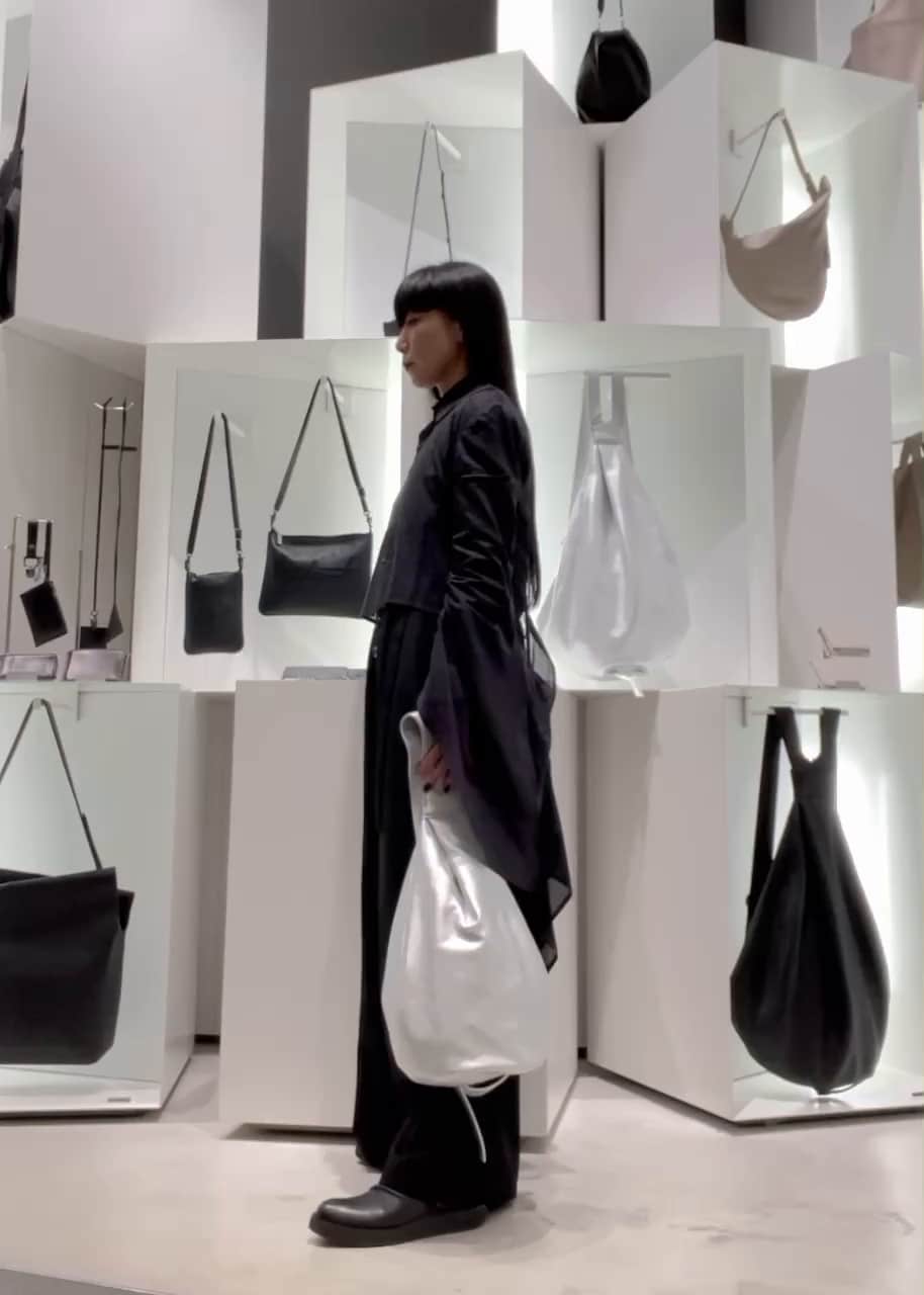 Y BACKPACK（BIG）(FREE SIZE Black): discord Yohji Yamamoto｜THE