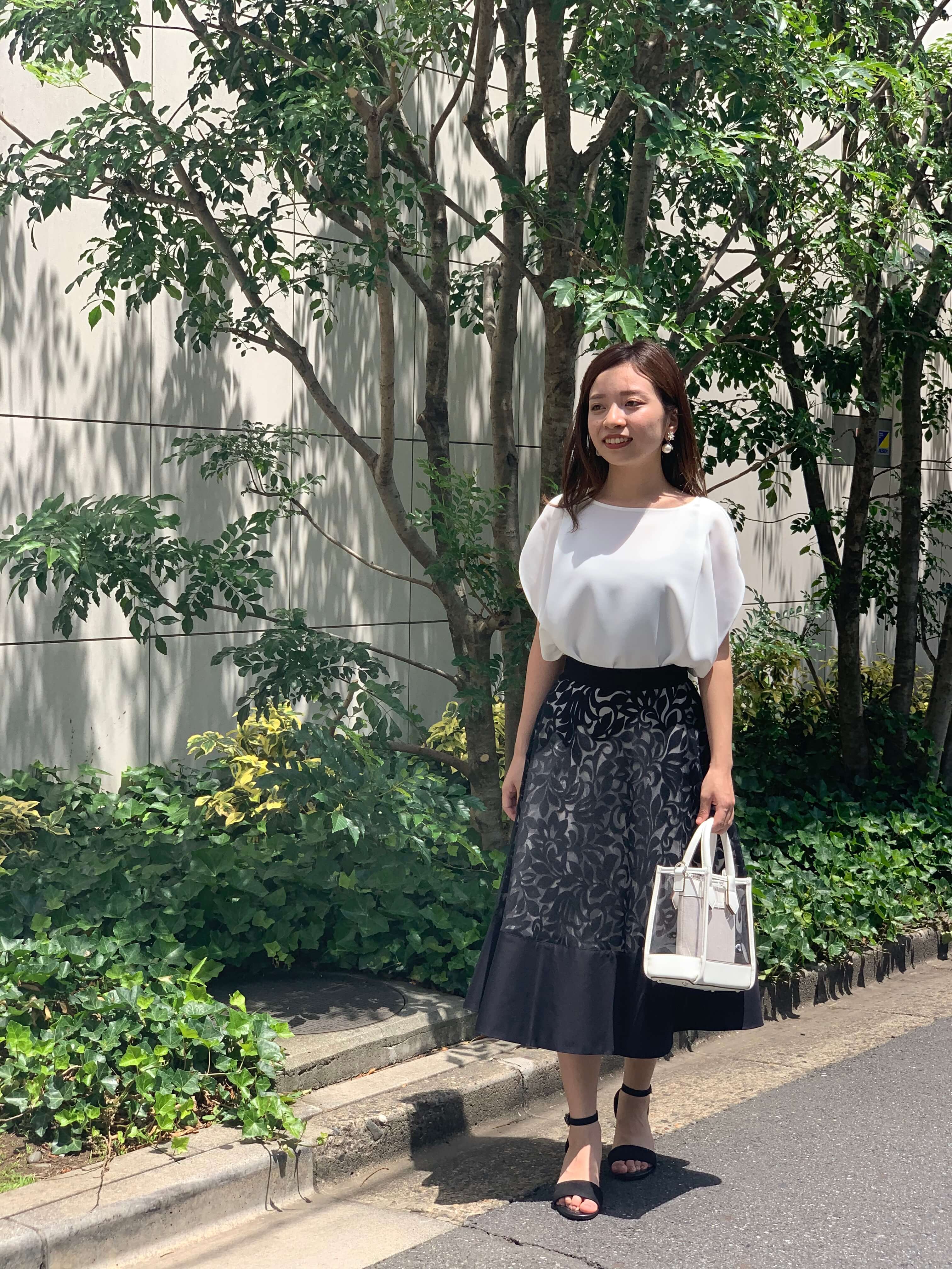 PETITE / 小柄な方と相性抜群なフレンチスリーブブラウス | m-i-d | M
