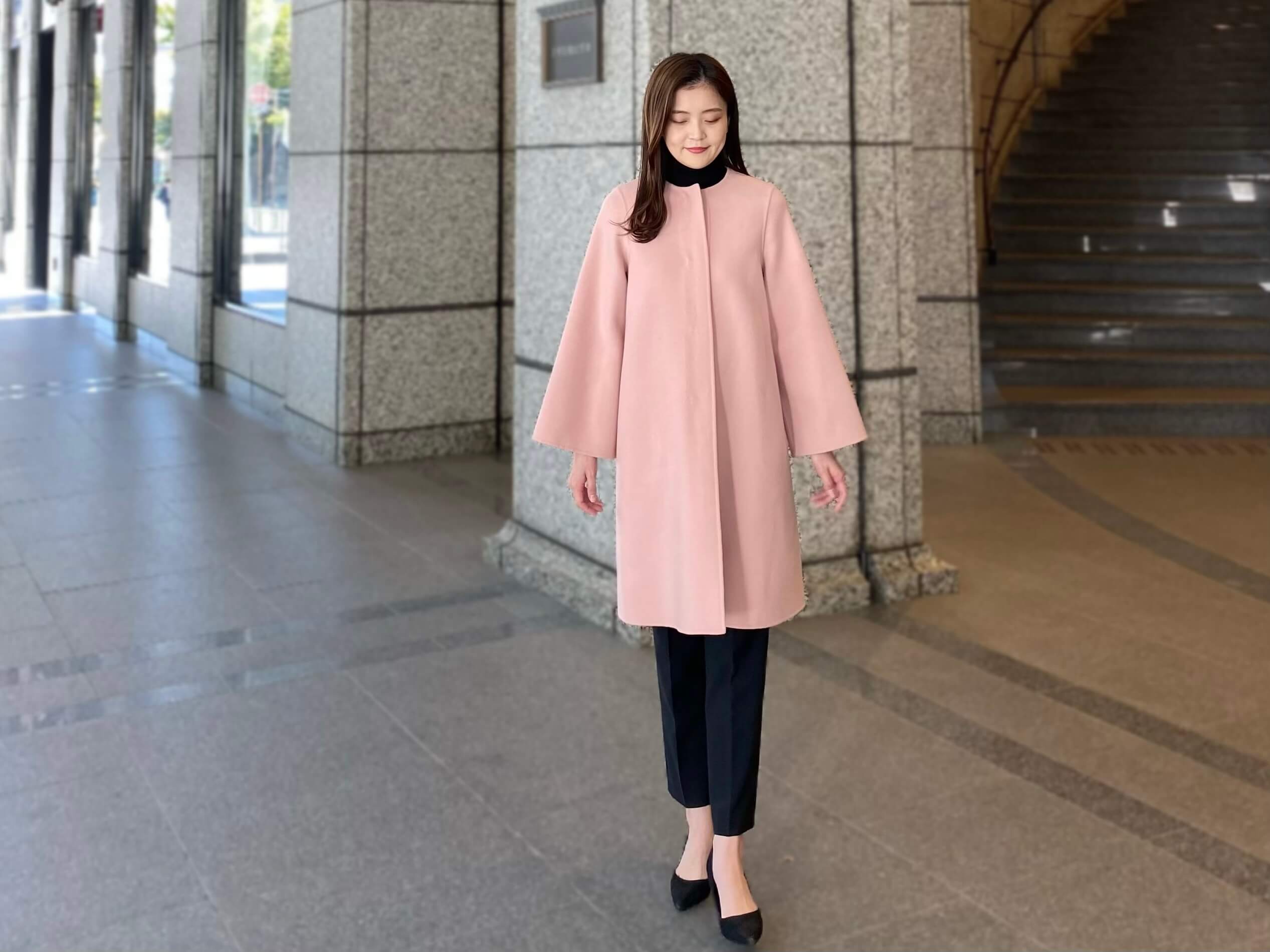 Aラインシルエットでエレガントに！大人のピンクコートコーデ | m-i-d