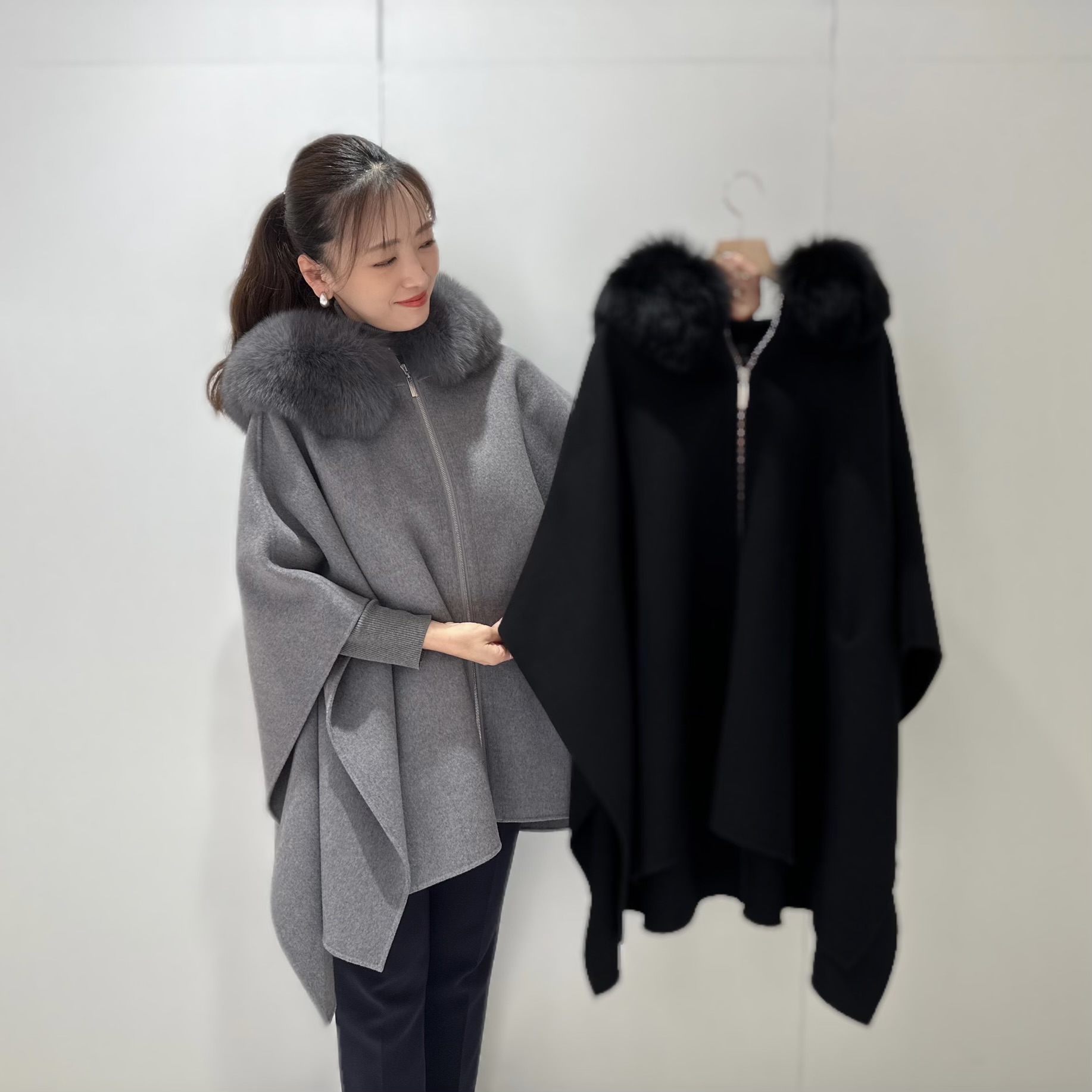 RECOMMEND ITEM / ファー付きケープコートが大人気です！＠伊勢丹新宿