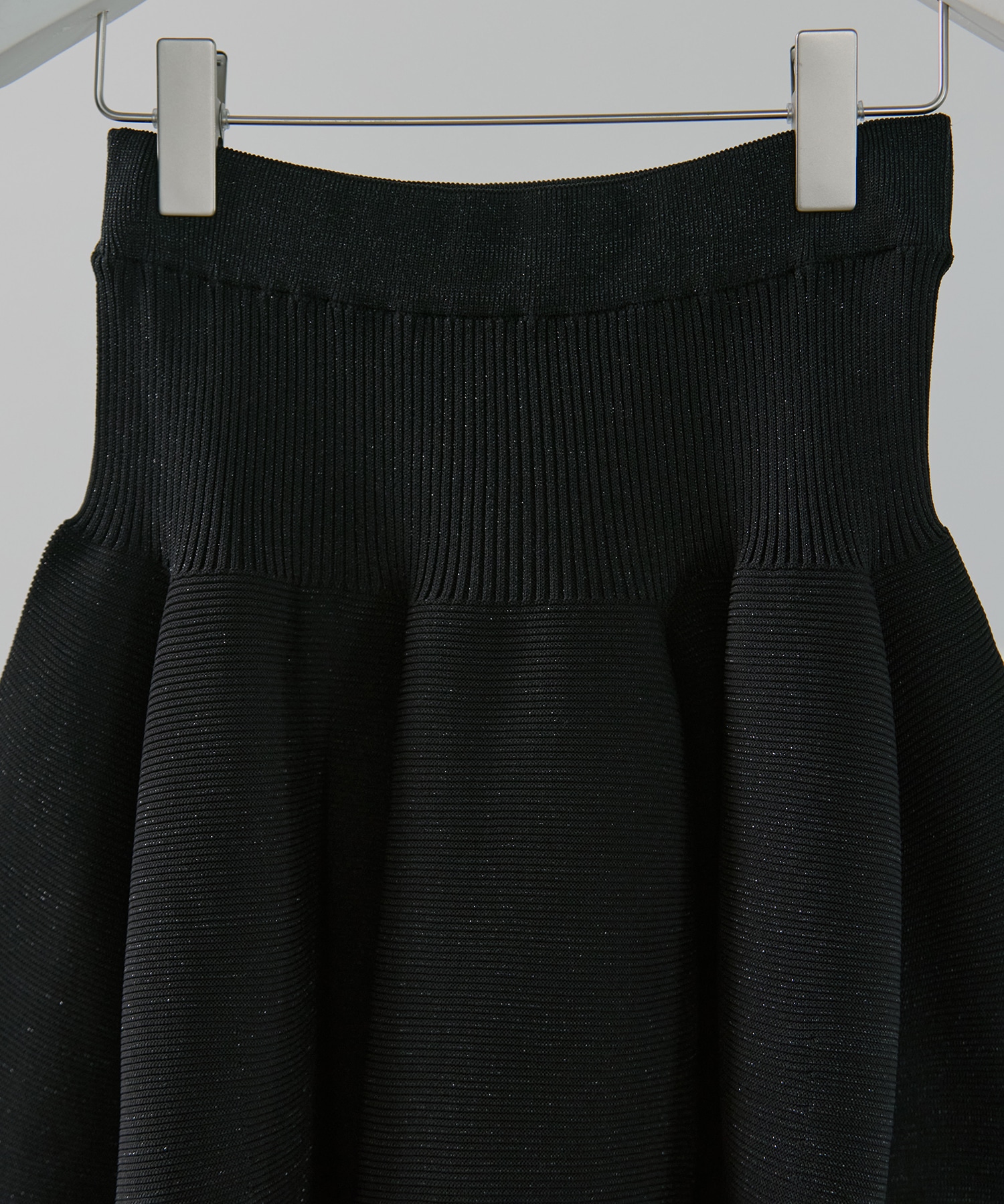 POTTERY GLITTER ROUNDED HEM SKIRT(1 BLACK): CFCL: WOMENS