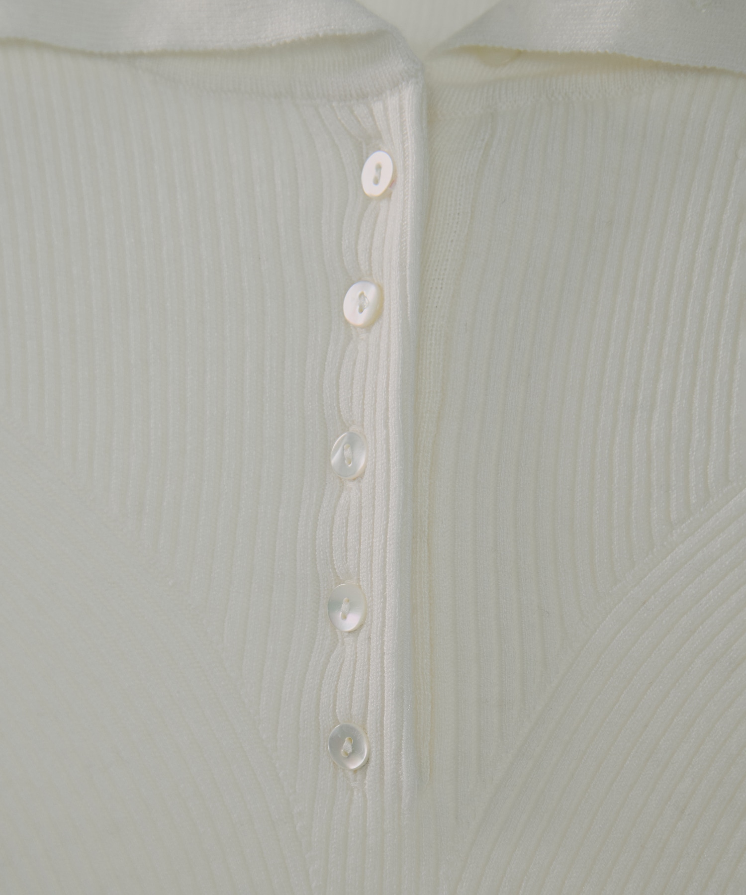 UND HIGH NECK BUTTON KNIT TOP(FREE OFF WHITE): AMERI: WOMENS