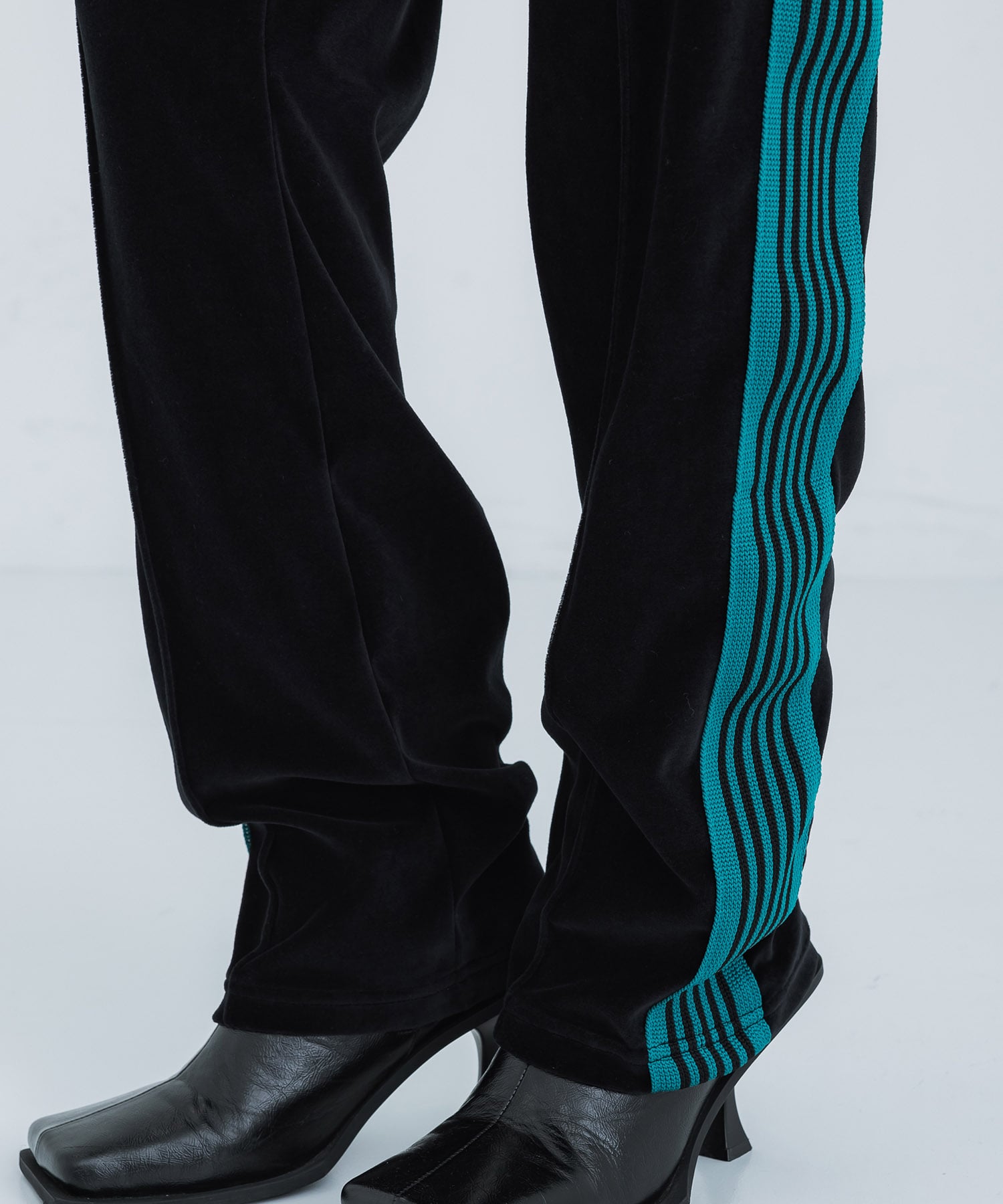 Narrow Track Pant - C/Pe Velour(XS BLACK): Needles: WOMENS