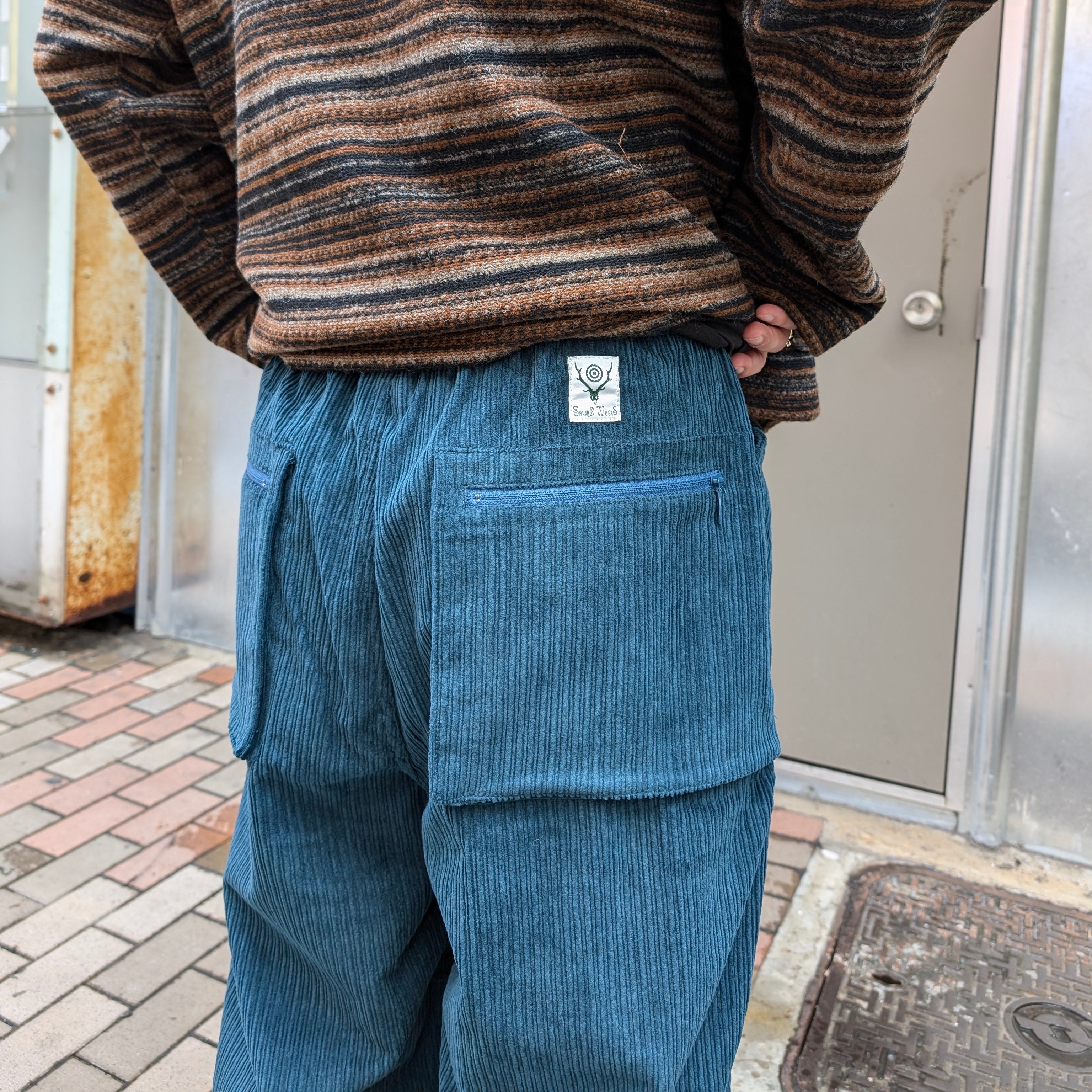 SOUTH2 WEST8 Belted Logger Pant Corduroy PU512 – Sun House Online