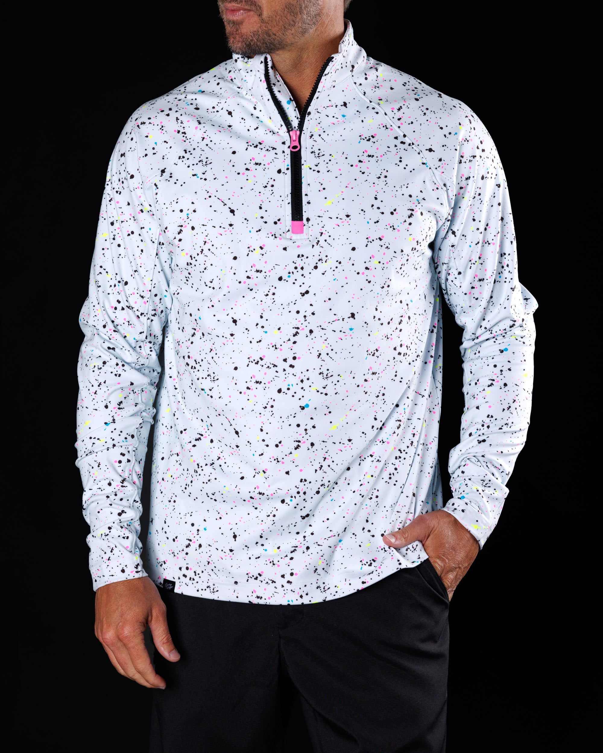 splatter-qzip-black-4x5-web.